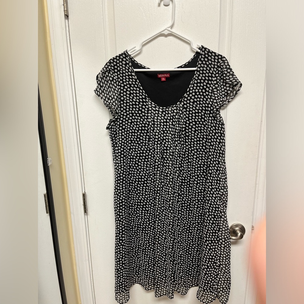 Comfy black and white polka dot dress